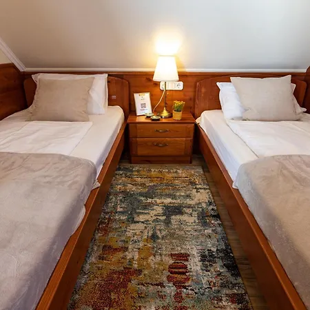 Monte Balaton * パロズナク