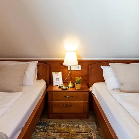 別荘 Monte Balaton *