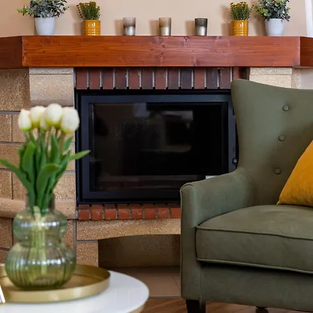 別荘 Monte Balaton パロズナク