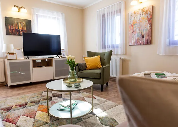 Monte Balaton פלוזנק