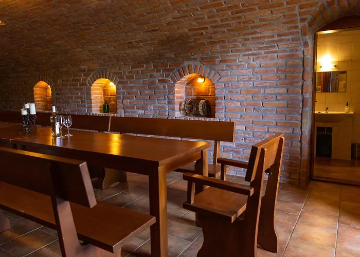 Monte Balaton בית נופש פלוזנק